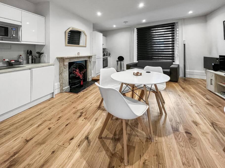 Bright And Spacious 1-Bdr Flat W/ Free Parking Reading Exteriör bild