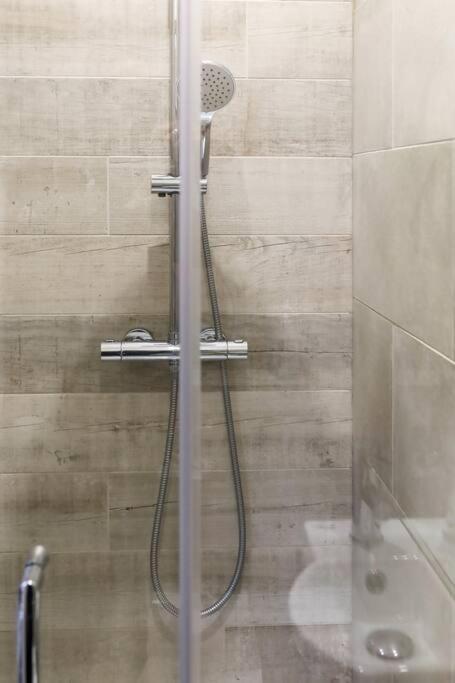 Bright And Spacious 1-Bdr Flat W/ Free Parking Reading Exteriör bild
